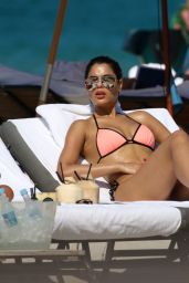 Ariadna Gutierrez in Bikini at the Beach in Miami Beach 09/15/2018