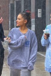 Ariana Grande - Playing in The Rain 09/18/2018