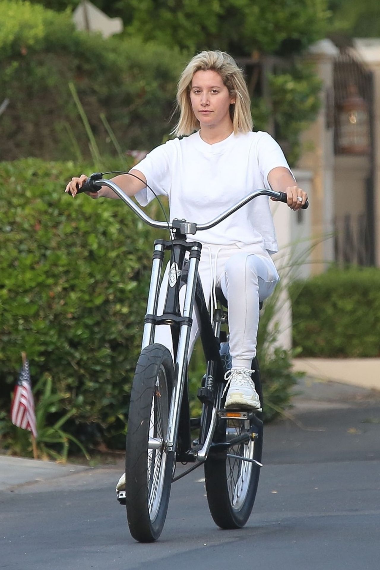 Ashley Tisdale - Bicycle Ride Around the Block in Toluca Lake 09/05