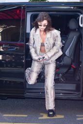Bella Hadid - Leaving the Royal Monceau Hotel in Paris 09/26/2018