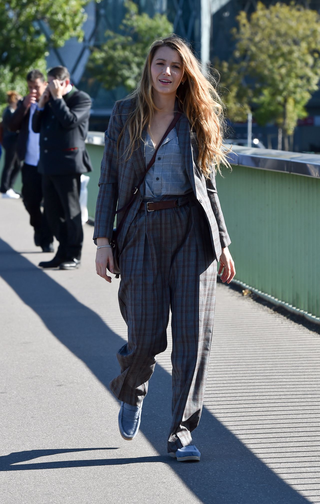 Blake Lively at the Statue of Liberty, Pont de Grenelle in Paris 09/25