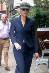 Blake Lively in a Dark Blue Suit - New York City 09/13/2018