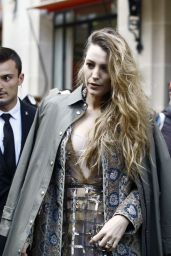 Blake Lively Out in Paris 09/24/2018