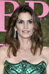 Cindy Crawford – Green Carpet Fashion Awards in Milan 09/23/2018