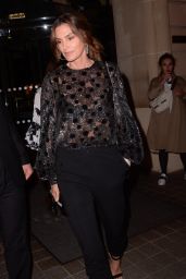 Cindy Crawford - Leaving Her Hotel in Paris 09/26/2018
