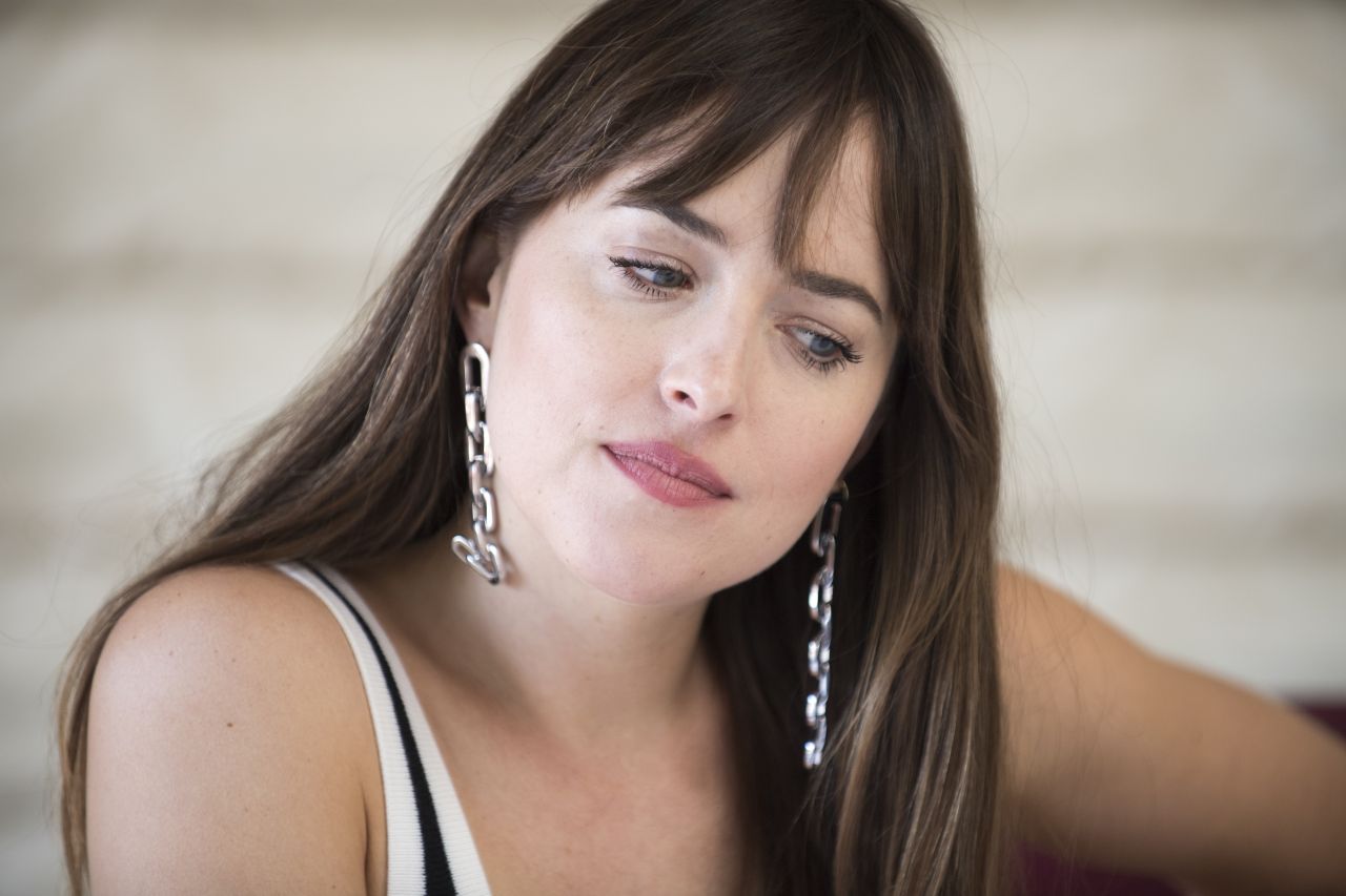 Dakota Johnson - "Bad Times at the El Royale" Press Conference in Los