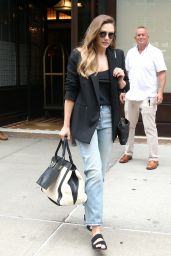 Elizabeth Olsen in Casual Outfit - NYC 09/07/2018