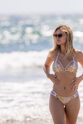 Ella Rose Hot in Bikini on the Beach in Santa Monica 09/20/2018