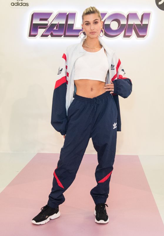 Hailey Baldwin - Hailey Baldwin x Adidas Spring Summer 2019 Show at LFW 09/17/2018