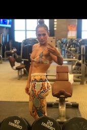 Jennifer Lopez - Personal Pics 09/17/2018