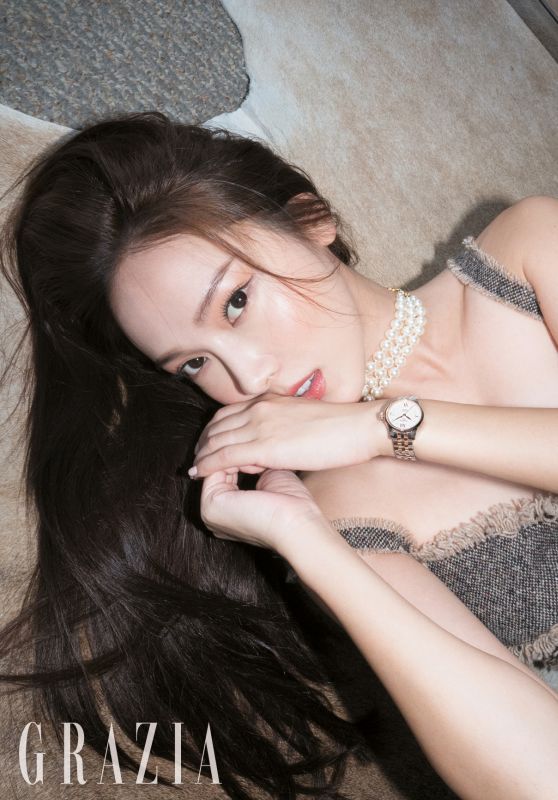 Jessica Jung - Grazia Korea October 2018
