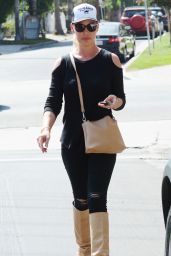 Katherine Heigl - Out in Los Angeles 09/04/2018