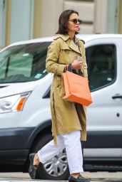 Katie Holmes in a Trench Coat - Madison Avenue in New York 09/24/2018