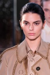 Kendall Jenner - Burberry Show at LFW 09/17/2018