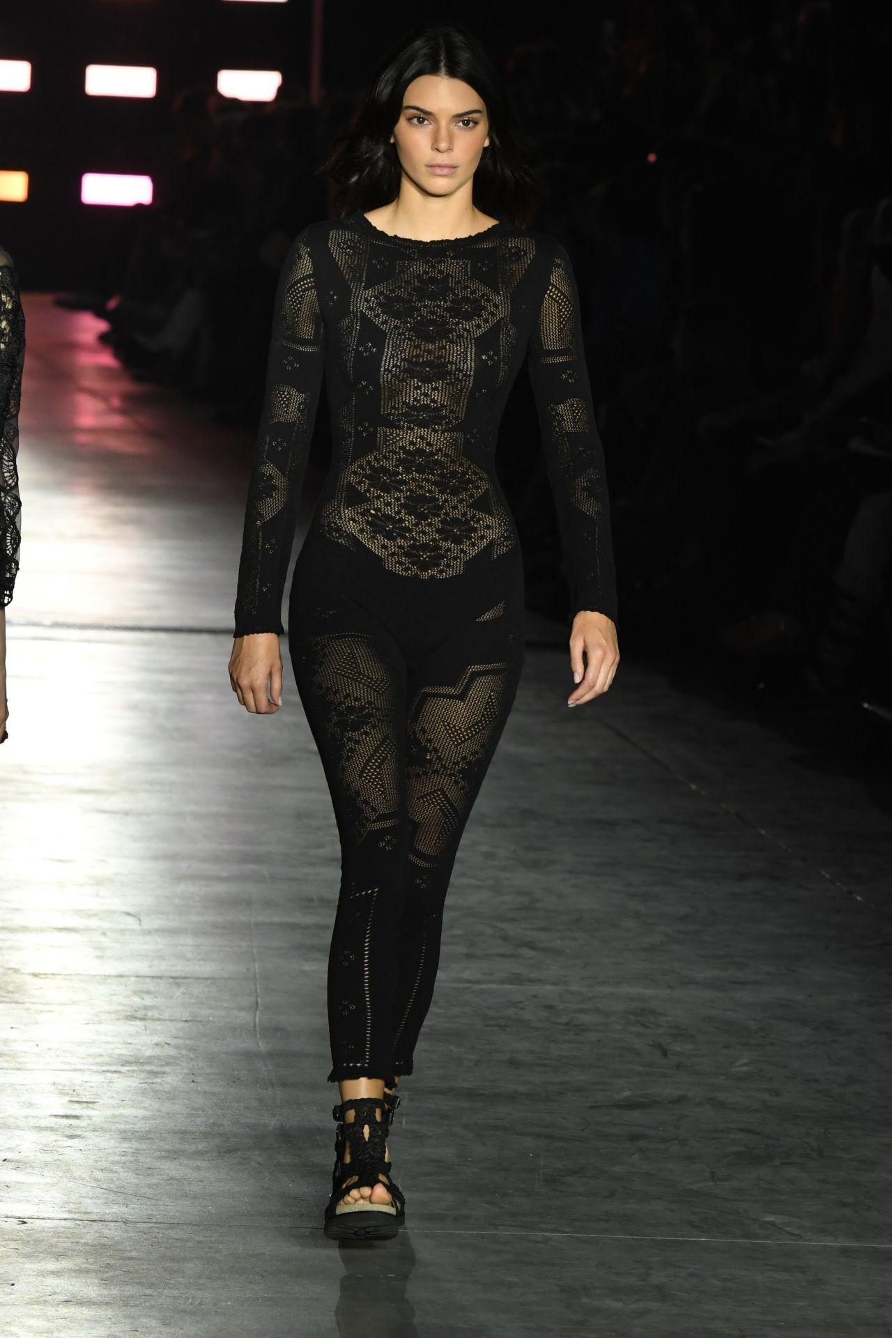 Kendall Jenner - Walks Alberta Ferretti Show at Milan Fashion Week 09