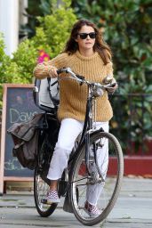 Keri Russell - Going for a Bicycle Ride in Brooklyn 09/24/2018