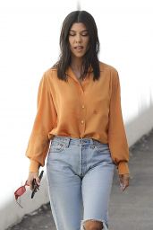 Kourtney Kardashian Casual Style - Leaving the Studio in Calabasas 09/12/2018