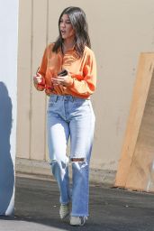 Kourtney Kardashian Casual Style - Leaving the Studio in Calabasas 09/12/2018