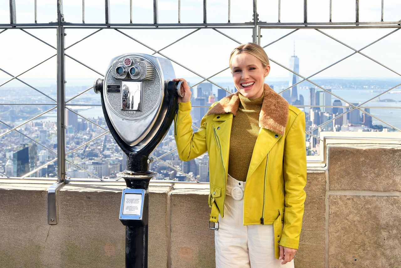 Kristen Bell at Ceremonial Lighting of Empire State Building NYC 09/27