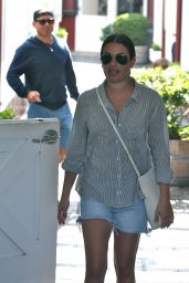 Lea Michele - Brentwood Country Mart 09/21/2018