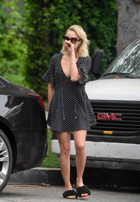Margot Robbie - out in Los Angeles 09/03/2018