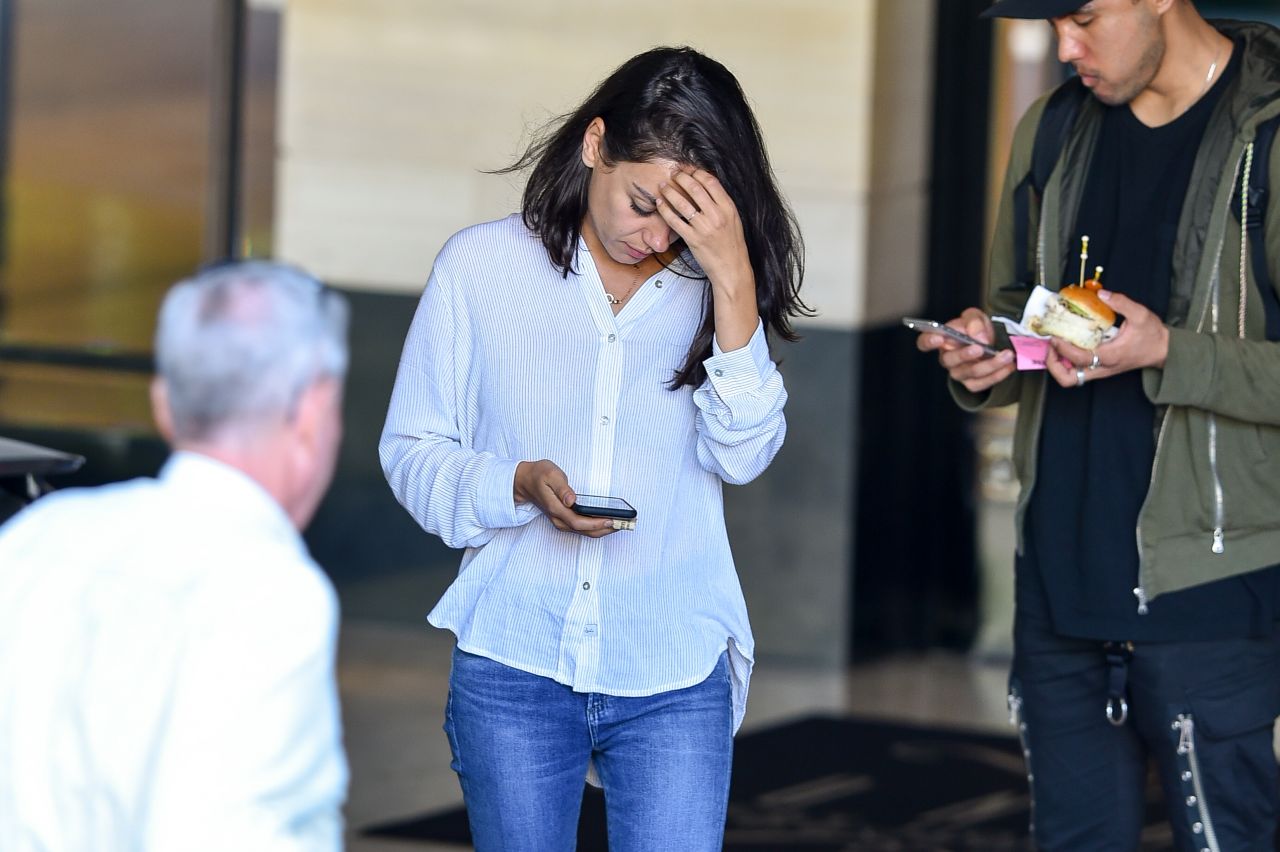 Mila Kunis - London Hotel in West Hollywood 09/05/2018 • CelebMafia