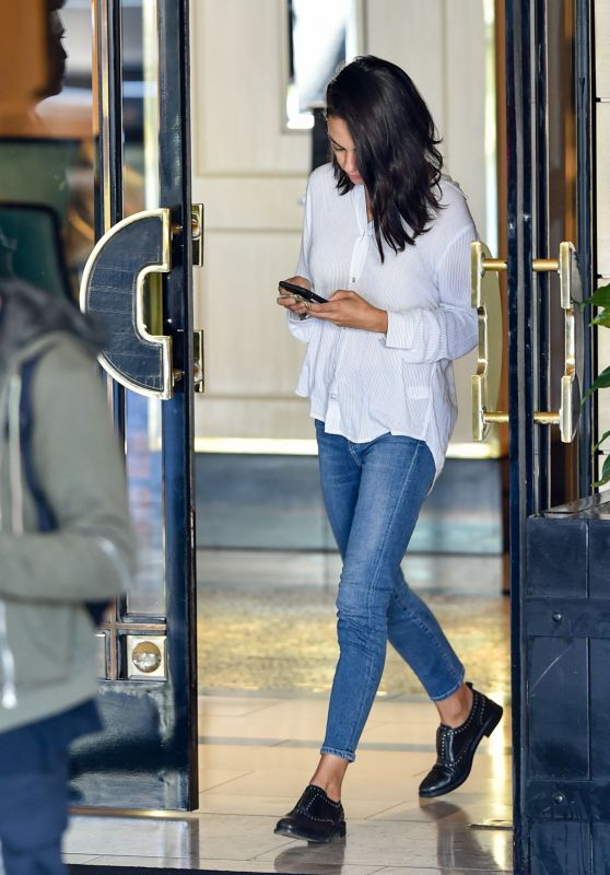 Mila Kunis - London Hotel in West Hollywood 09/05/2018