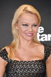Pamela Anderson - Danse Avec Les Stars Photocall in Paris