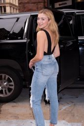 Peyton Roi List - Outside BUILD in NYC 09/12/2018