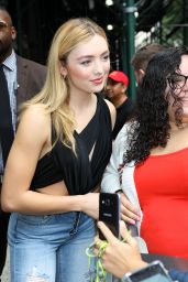 Peyton Roi List - Outside BUILD in NYC 09/12/2018