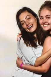 Phoebe Tonkin and Nathaniel Buzolic - Oz Comic Con With Fans, September 2018