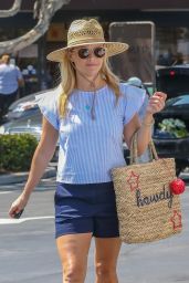 Reese Witherspoon - Gelsons Supermarket in the Pacific Palisades 09/01/2018