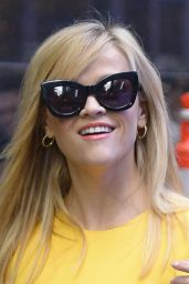 Reese Witherspoon - Outside GMA in NYC 09/17/2018