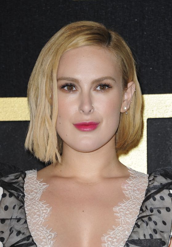 Next photo of Rumer Willis