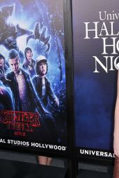 Sadie Sink – Universal Studios “Halloween Horror Nights” in Hollywood 09/14/2018