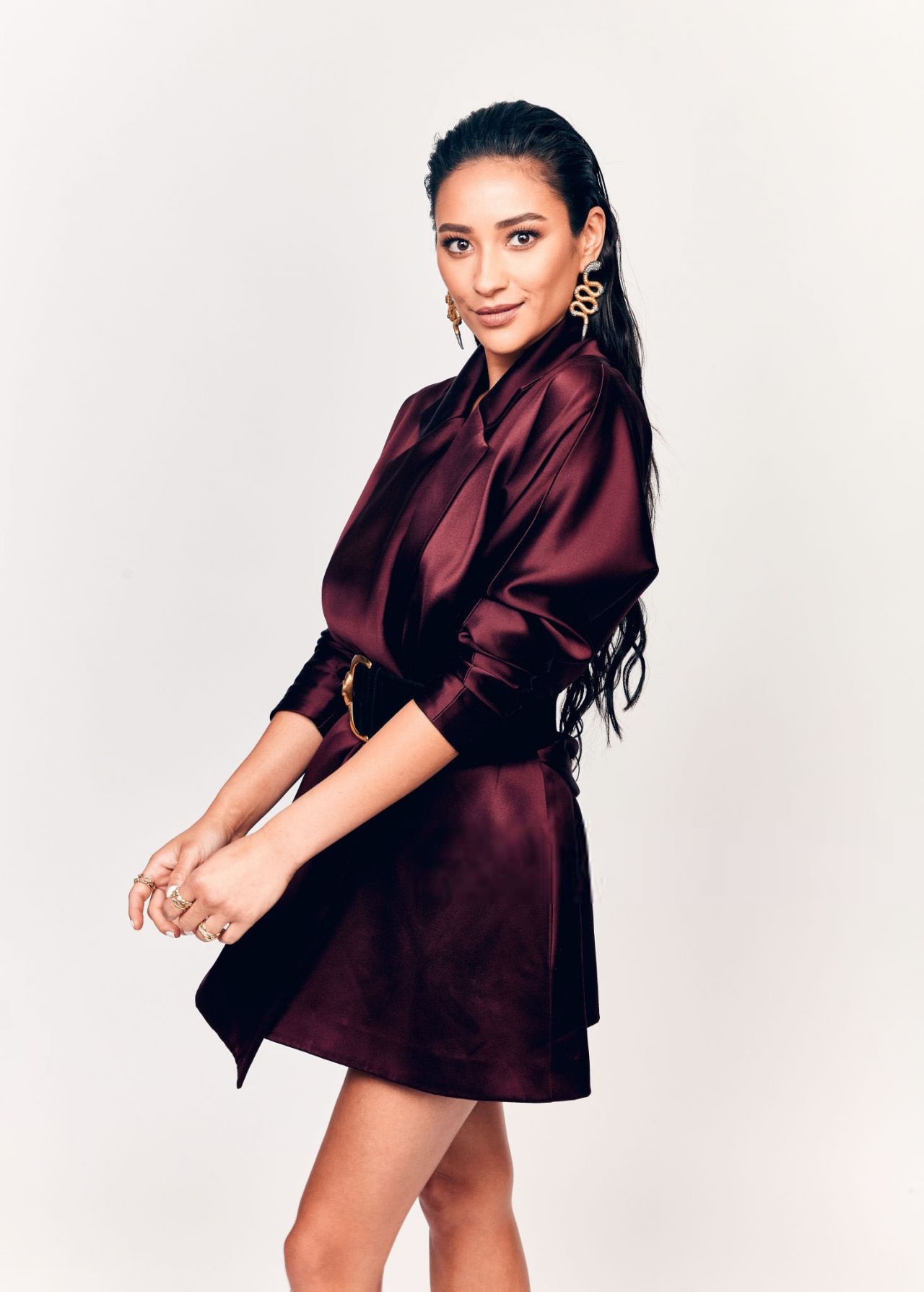 Shay Mitchell Summers Tca Portraits Session Celebmafia