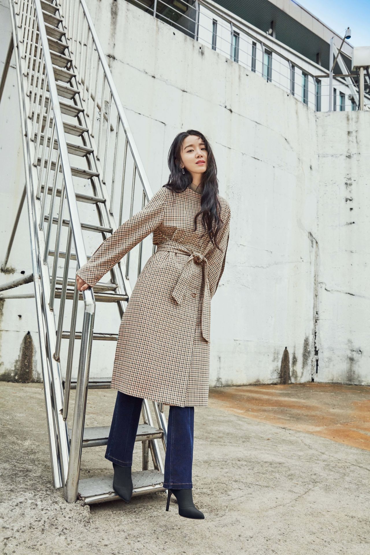 Shin Hye Sun - Photoshoot for it MICHAA F/W 2018 • CelebMafia