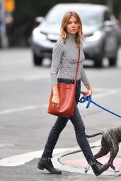 Sienna Miller Walks Her Dog in NYC 09/21/2018