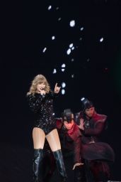Taylor Swift - Reputation Stadium Tour in St. Louis 09/18/2018