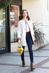 Alison Brie at a Market in Los Angeles 10/15/2018
