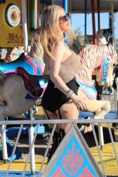 Ana Braga - Shopping for Pumpkins and Riding a Carousel in LA 10/29/2018