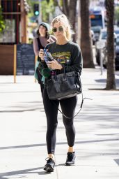 Ashlee Simpson - Leaves the Gym in LA 10/04/2018