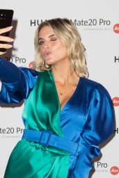 Ashley James - Launch of the Huawei Mate 20 Pro in London