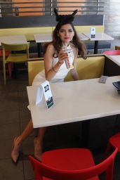 Blanca Blanco at McDonald