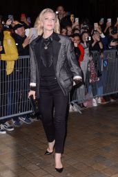 Cate Blanchett Arrives for the Louis Vuitton Fashion Show in Paris 10/02/2018