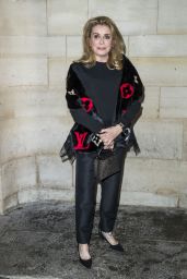 Catherine Deneuve – Louis Vuitton Show, Paris Fashion Week 10/02/2018