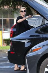 Charlize Theron - Heads to the Grocery Store in Los Angeles 09/29/2018