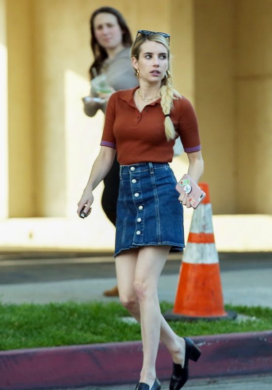 Emma Roberts Cute Street Style 10/22/2018