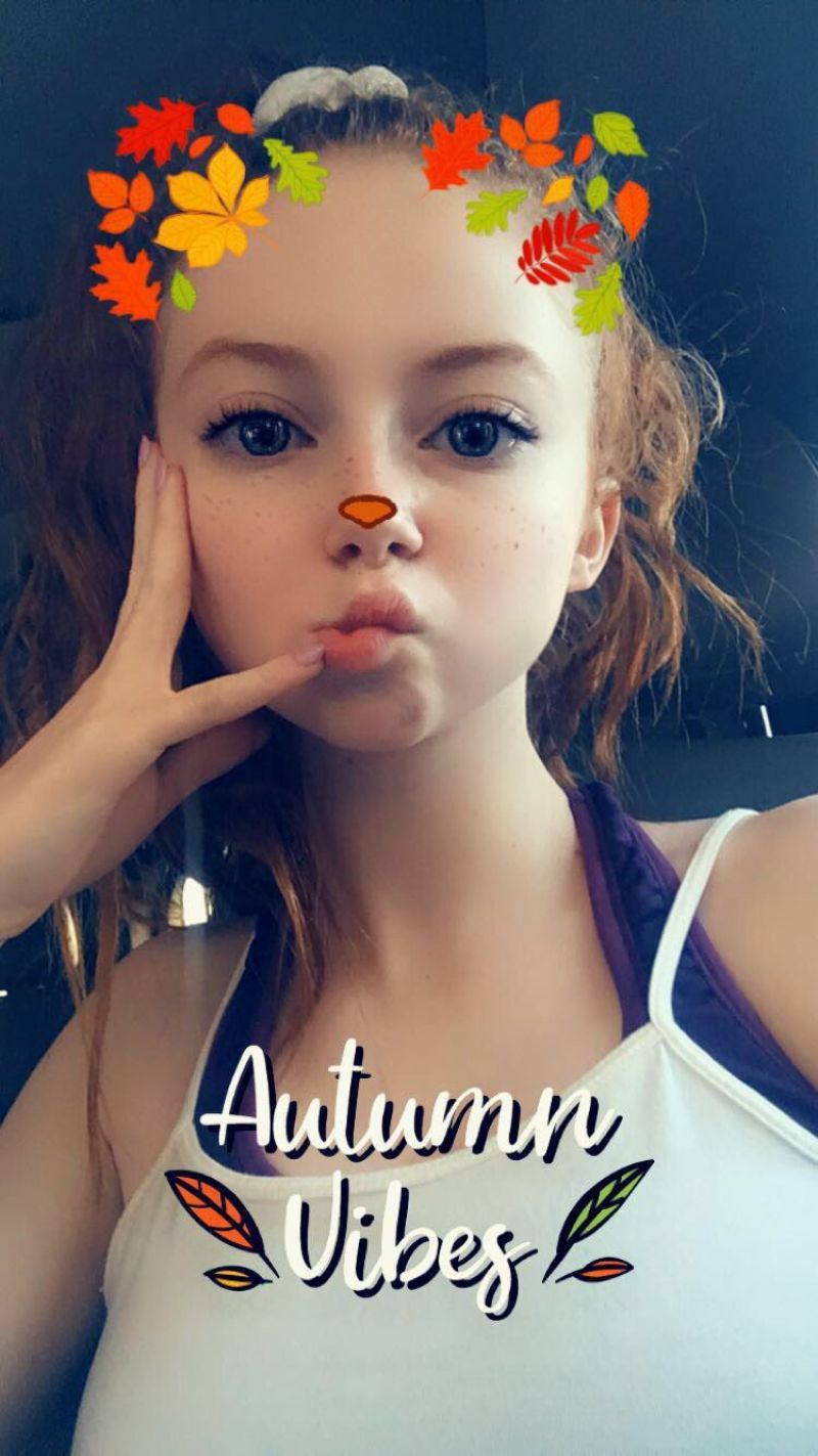 Francesca Capaldi - Personal Pics 10/22/2018 • CelebMafia