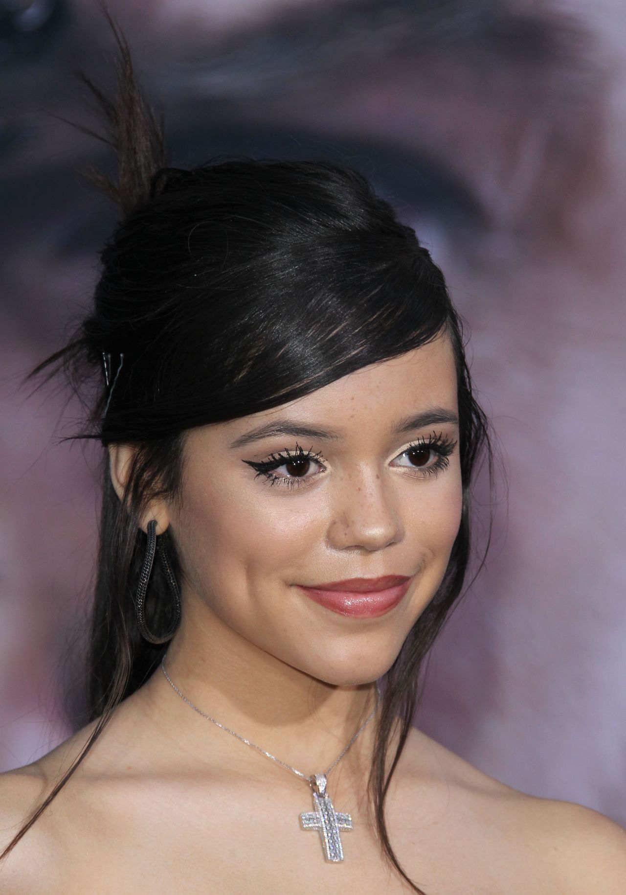 Jenna Ortega - "Venom" Premiere in LA • CelebMafia